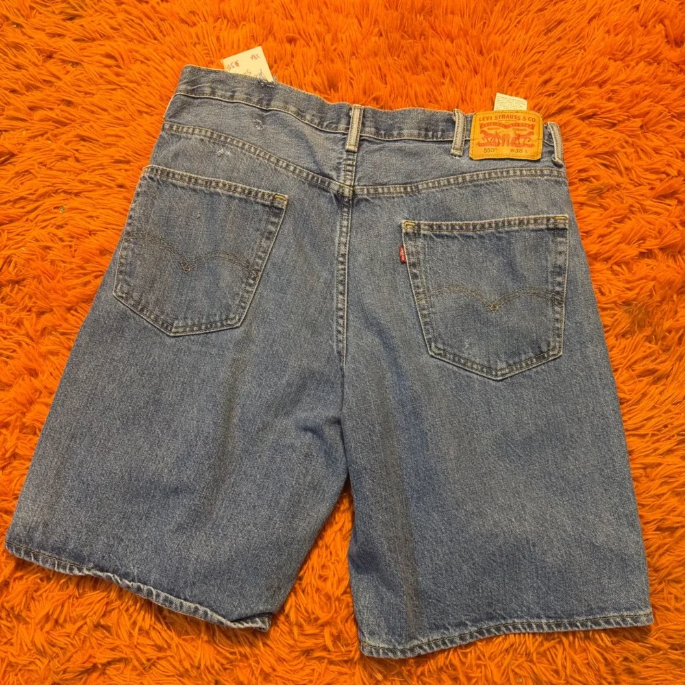 Levis 550 Relaxed Fit Denim Shorts Mens 38 Blue Medium Wash Cotton Jean Shorts